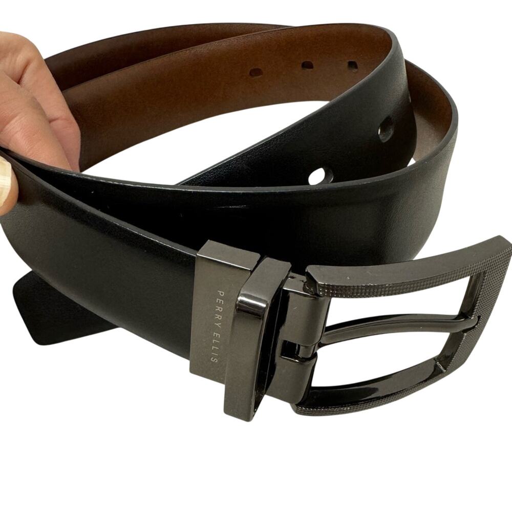 Perry Ellis Black Leather Mens Belt 32/80 Gunmetal Grey Hardware Preppy